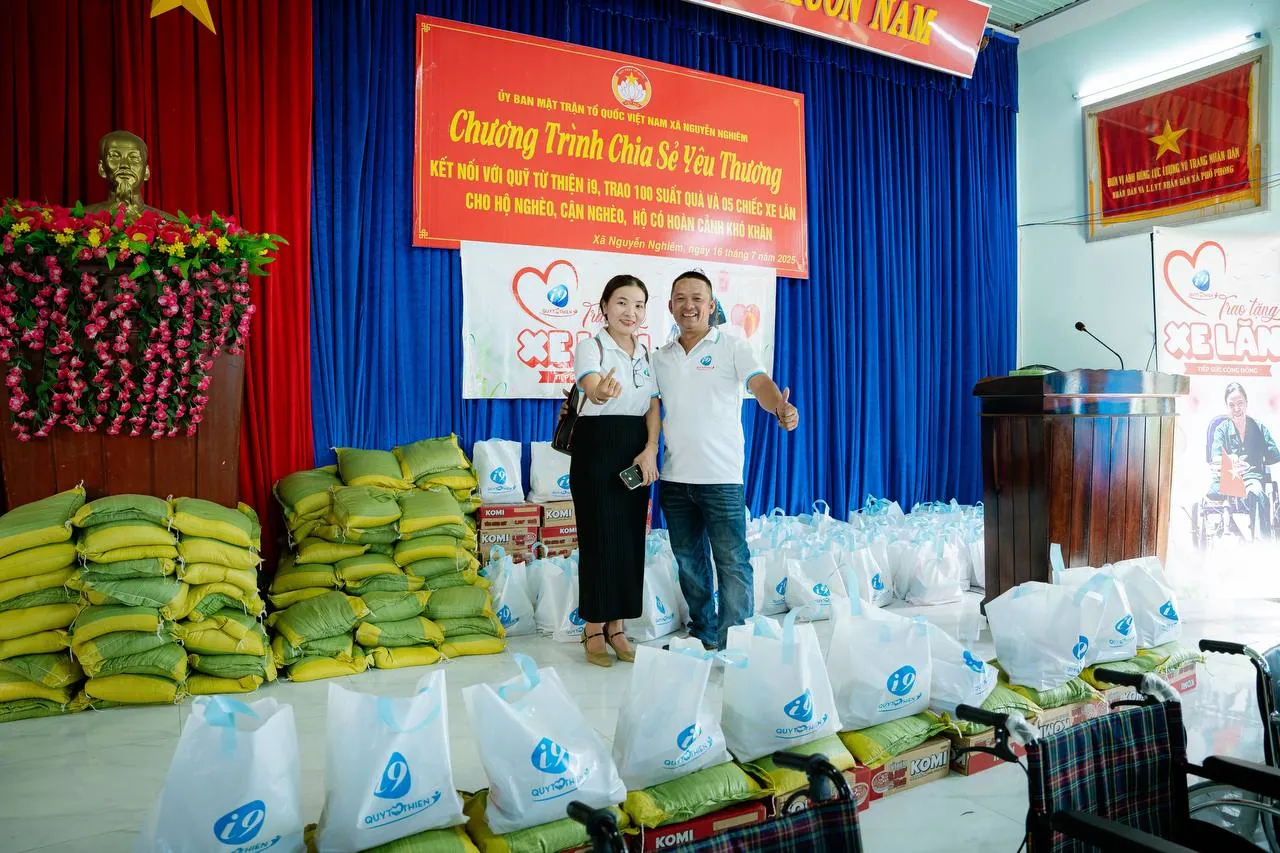 Biểu tượng hỗ trợ khách hàng bet 11